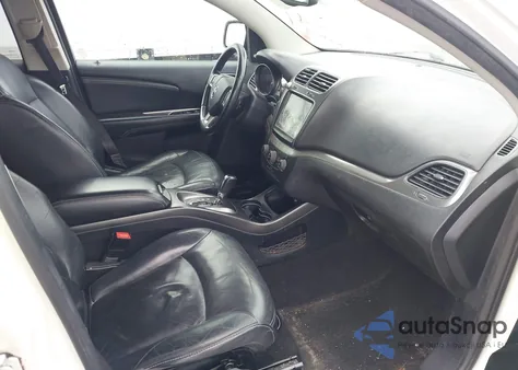 2015 Dodge Journey Crossroad z USA, uszkodzony, nr VIN 3C4PDCGG2FT712139